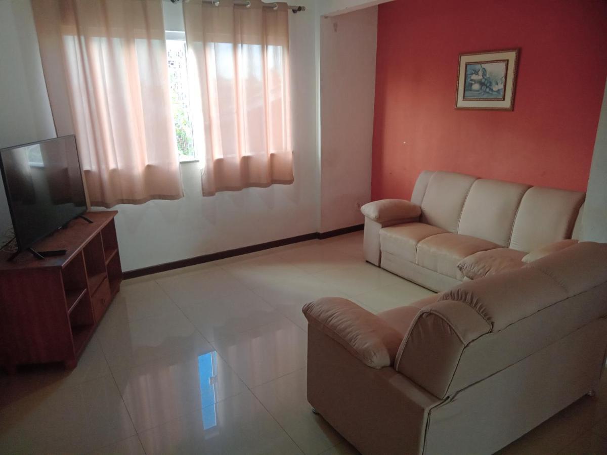 Apts E Suites Em Stella Maris Salvador de Bahía Exterior foto